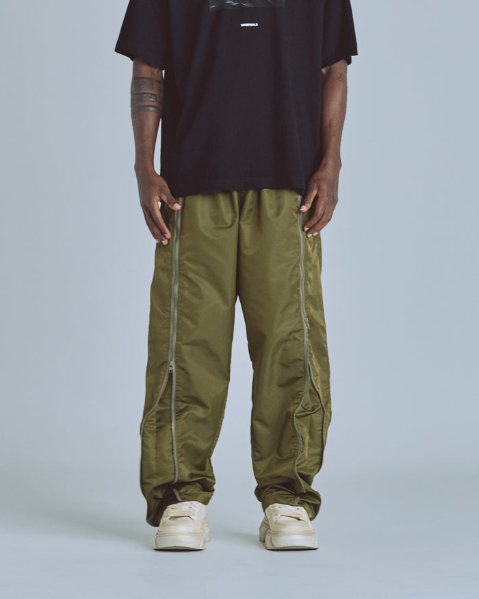 Basics Panelled Zip Up Cargo Pants Green