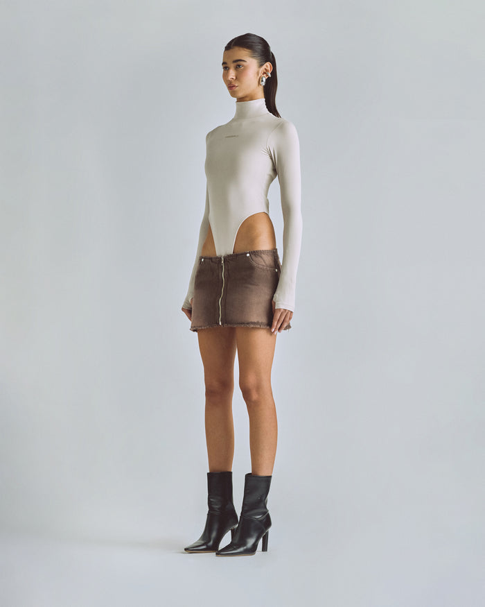 Basics Turtleneck Backless Body Cream