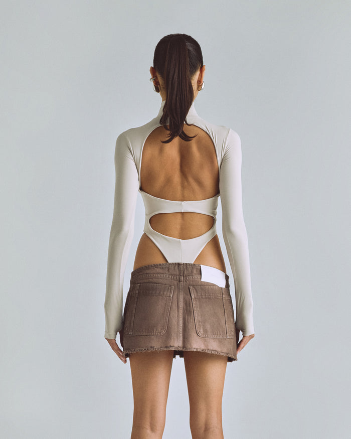 Basics Turtleneck Backless Body Cream
