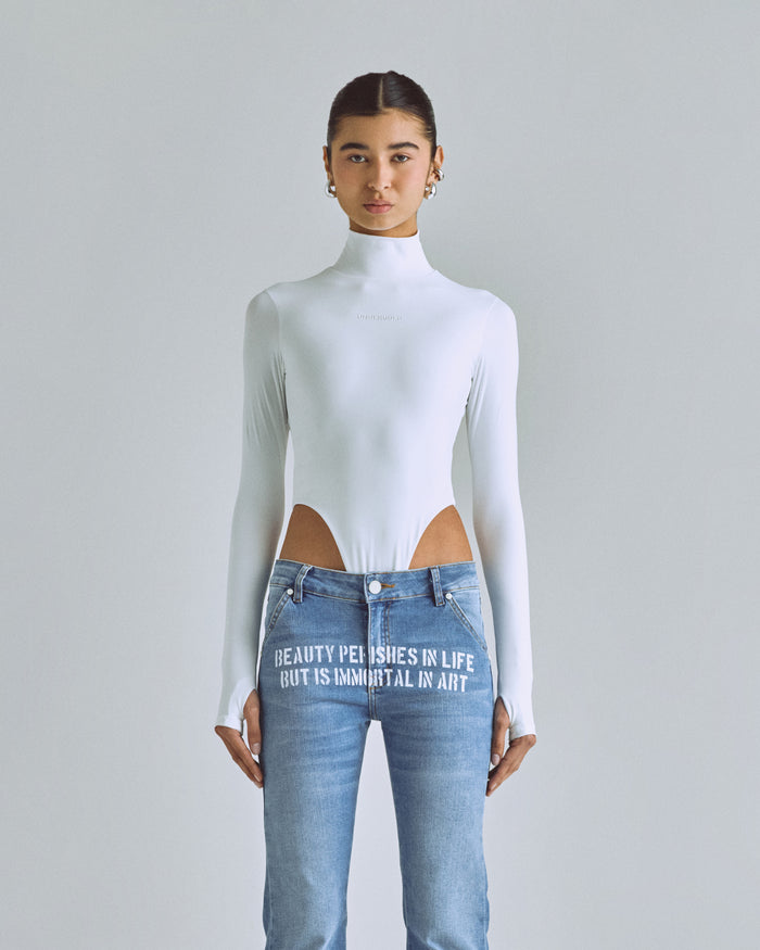 Basics Turtleneck Backless Body White
