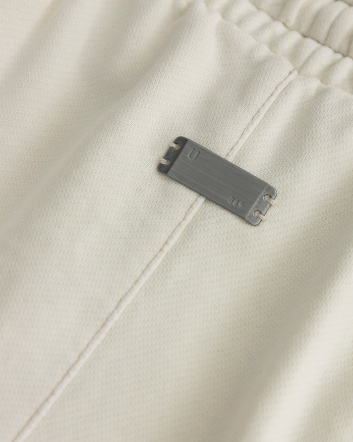 Basics Undergold Straight Pants White