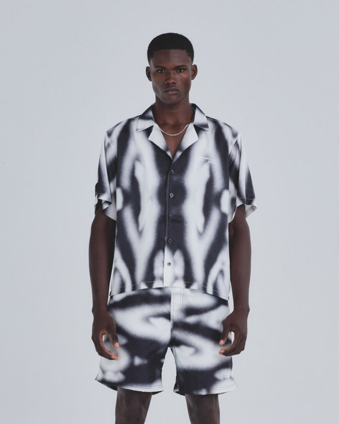 Basics Undergold Studio Silk Shirt Blur Pattern