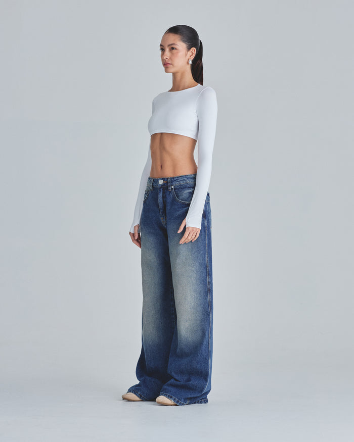 Line Basic Long Sleeve Cropped Tshirt White