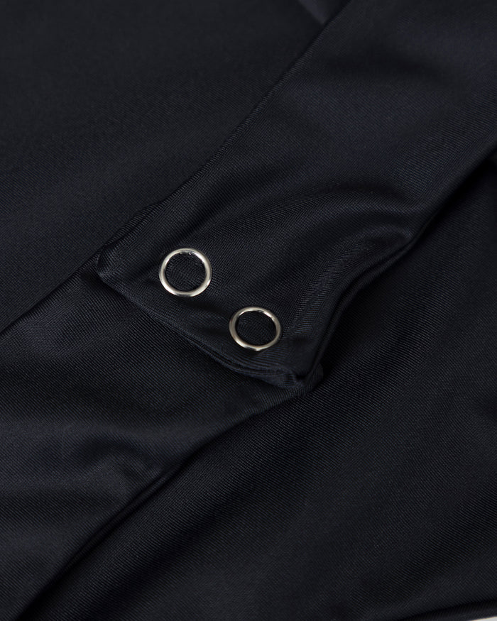 Line Basic V Neck Body Black