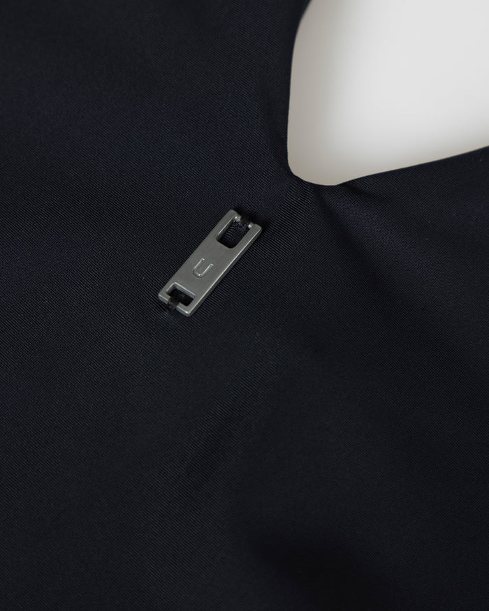 Line Basic V Neck Body Black