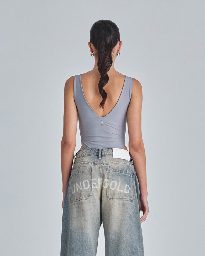Line Basic V Neck Body Gray
