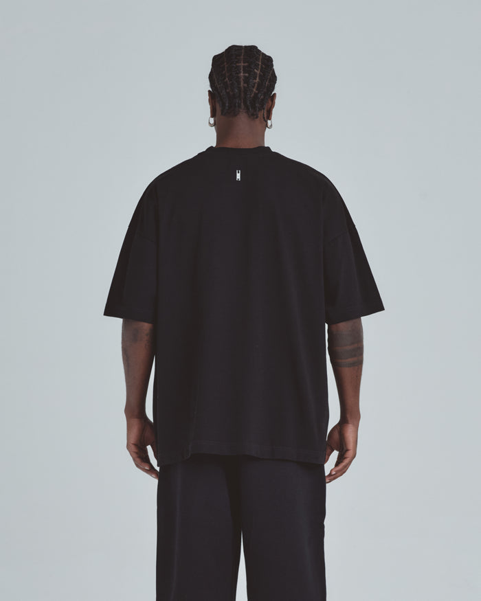 Line Varsity UNDRGLD Tshirt Black