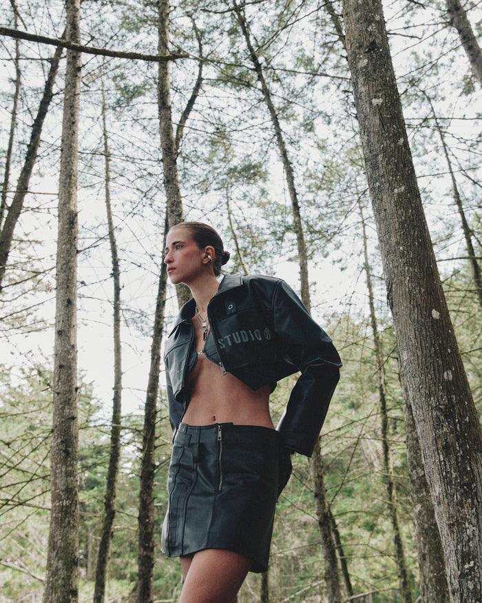 Spring Worn Logo Cropped Jacket Black