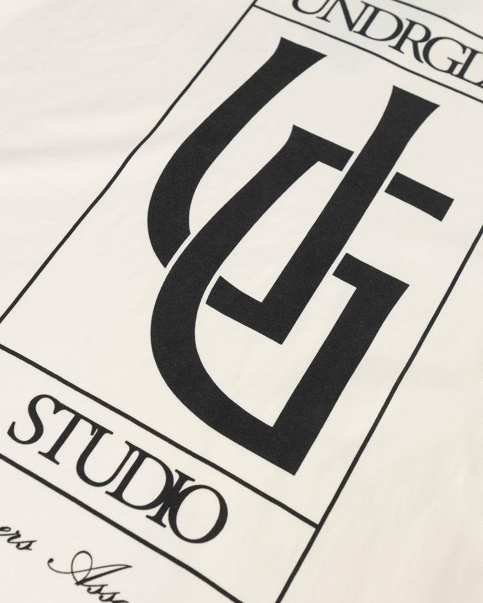 Tshirt Line UG Frame White