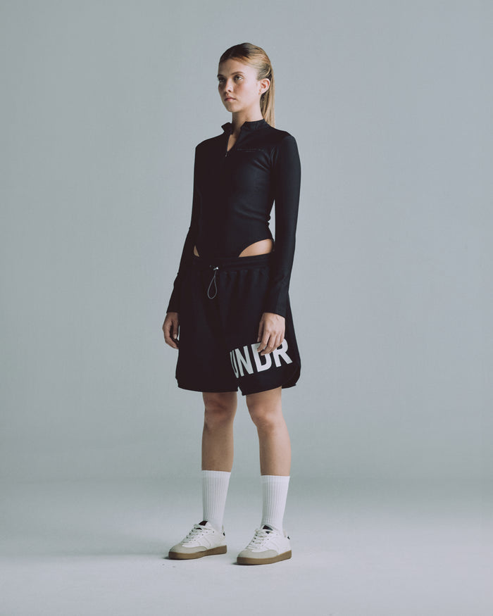W Basics Body Black