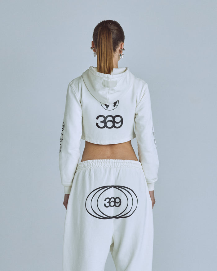W Golden Heritage Slim Fit Zip Up Cropped Hoodie White